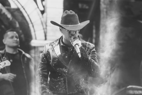 Redes Sociales @yeison_jimenez