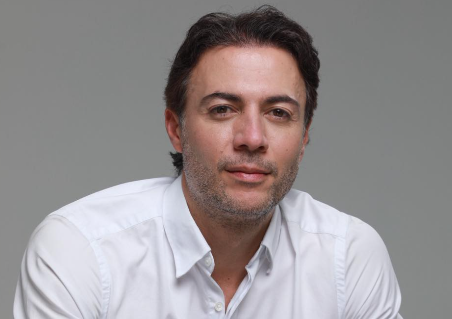 Redes Sociales @quinterocalle