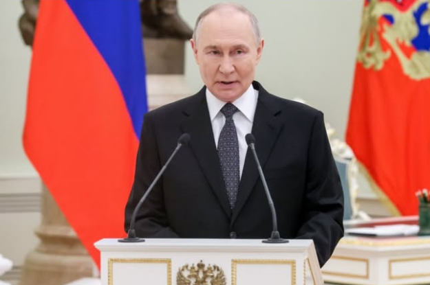 Redes Sociales @russian_kremlin