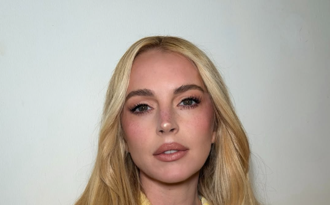 Redes Sociales @lindsaylohan