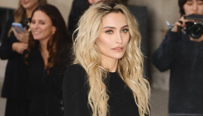 Redes Sociales @parisjackson