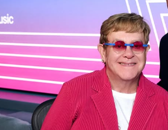 Redes Sociales @eltonjohn