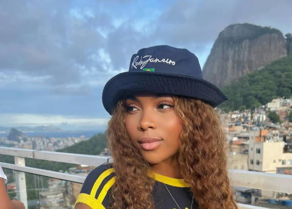 Redes Sociales @carol_the_warrior