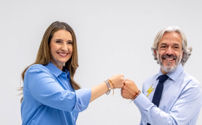 Redes Sociales @palomavalencial