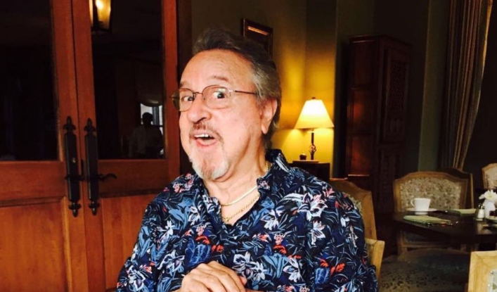 Redes Sociales @carlos_kiko1