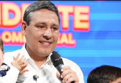 Redes Sociales @mauriciolizcanoarango