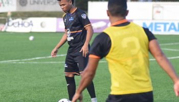 Jugador bolivarense busca consolidar su carrera en el fútbol del viejo continente