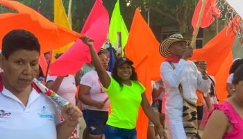Santa Rosa celebra su riqueza cultural con el Paseo de Banderas