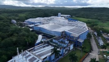 Promigas, Surtigas y Lamitech inauguran en Cartagena el mayor proyecto de autogeneración solar con cambio de cubiertas del país