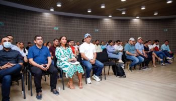 Empresarios de una ciudad del Caribe se reúnen con el alcalde para definir los incentivos que trae adherirse al Estatuto Tributario 
