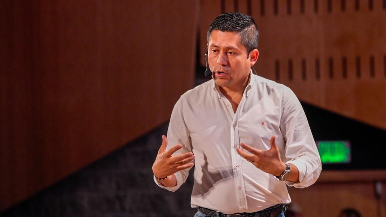 5b236f7b-b393-420c-b04e-69cf11e584fc