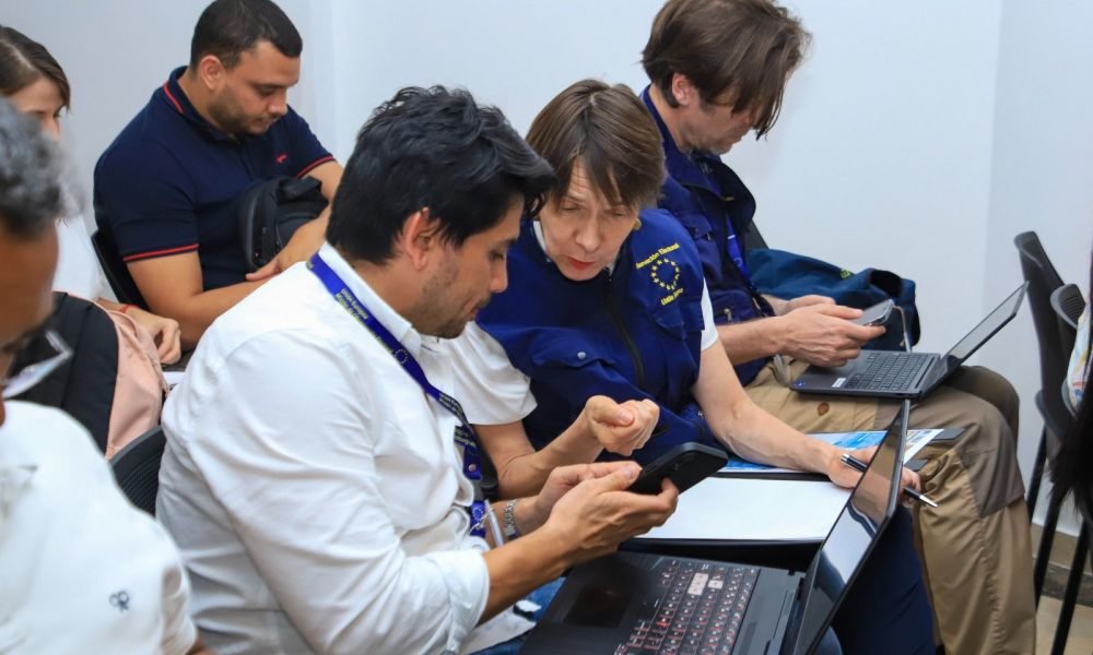 Más de 1.300 observadores internacionales vigilarán las elecciones presidenciales en Colombia