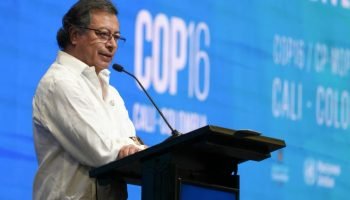 Petro sugiere cambiar las finanzas mundiales en la conferencia internacional realizada en Colombia  