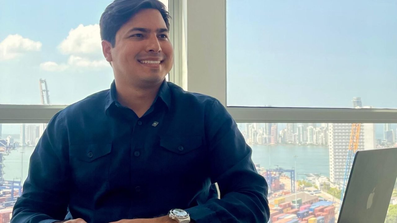 9230dc84-d977-4a80-adf0-ddb78b4479aa