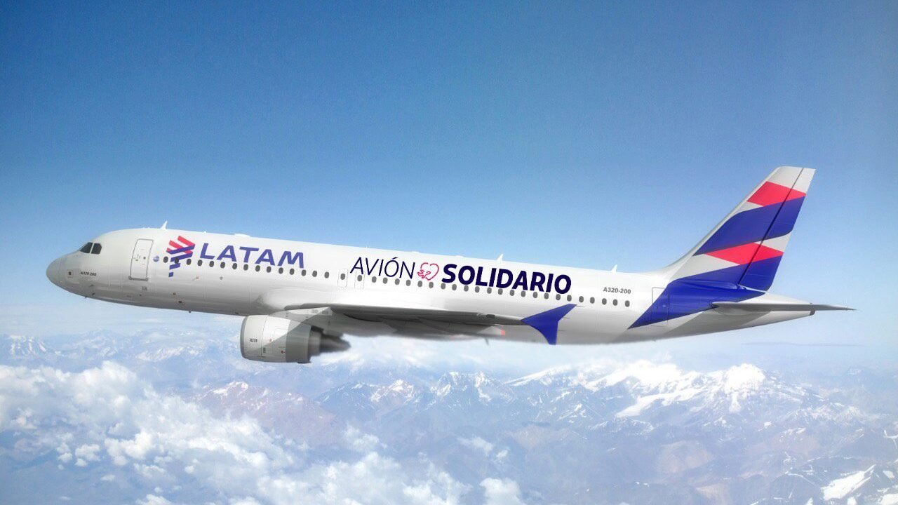 AVION SOLIDARIO
