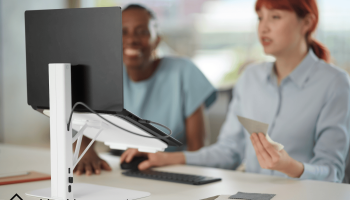 Colebrook Bosson Saunders presenta LANA, una respuesta a la nueva forma de trabajar con laptops