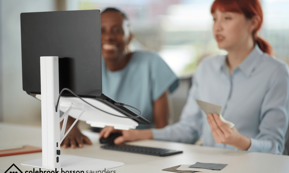 Colebrook Bosson Saunders presenta LANA, una respuesta a la nueva forma de trabajar con laptops