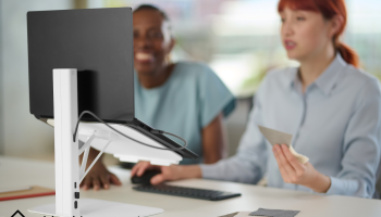 Colebrook Bosson Saunders presenta LANA, una respuesta a la nueva forma de trabajar con laptops