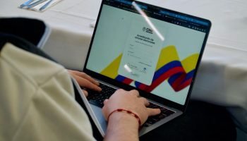 Más de 300 observadores internacionales vigilarán las elecciones en Colombia