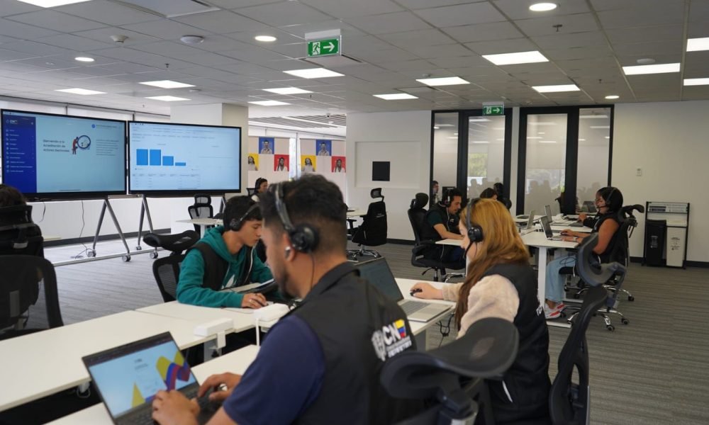 97,7 % de mesas ya tienen testigos electorales: el CNE llama a lospartidos a lograr cobertura total antes del 5 de marzo