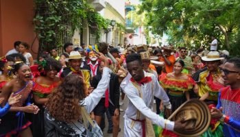Cartagena vive el XVIII Festival de las Artes Unibac 2025: inclusión, diversidad y creatividad toman la ciudad