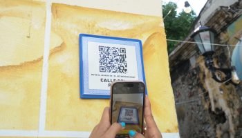 La historia de Getsemaní en un ‘clic’: instalan códigos QR en las calles para dar a conocer las historias del barrio