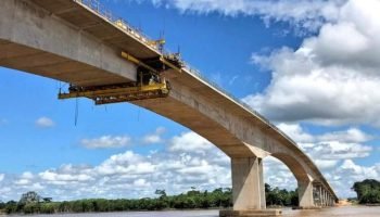 Buscan hacer puentes que conecten municipios entre sí para mejorar la conectividad en Bolívar