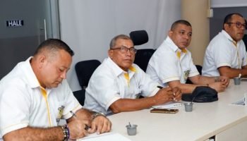 Montería trabaja en la modernización y fortalecimiento del gremio de taxis: alcalde Kerguelén propone capital semilla y taxímetro digital 