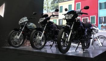 Motocicletas de bajo costo impulsan el empleo donde el transporte público no llega en Colombia