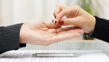 ¡Ya es ley! Petro aprueba el divorcio unilateral en Colombia