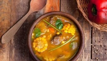 Arjona calienta fogones para el Festival del Sancocho