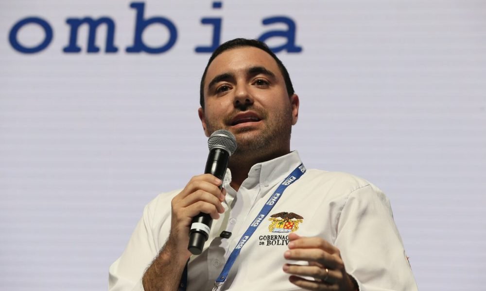 ”Soy gobernante, no mago”: gobernador Yamil Arana responde a críticos y confirma que más de 25 acueductos se están construyendo en el departamento