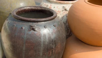Este era el recipiente de barro en el que los cartageneros almacenaban agua fresca antes de las neveras