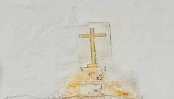 En fotos: esta es la pintura mural que sobrevive al paso del tiempo en un claustro de Cartagena