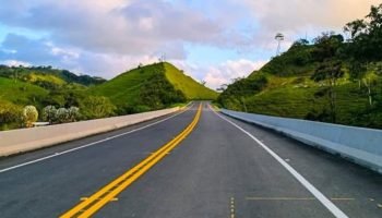 Nueva vía conecta a Medellín con Cartagena en casi la mitad de tiempo