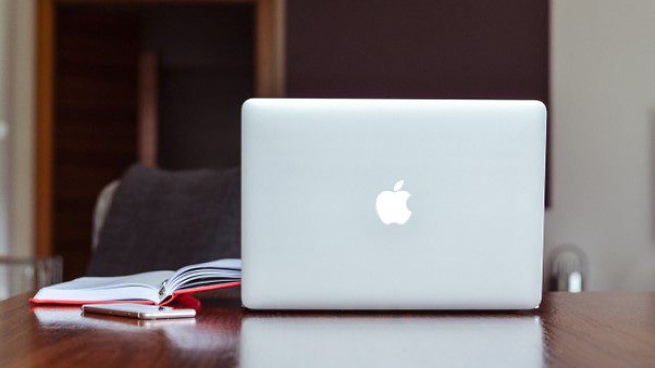 MacBook