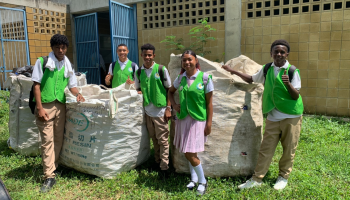 Instituciones Educativas de Bicentenario se unen por el ambiente y logran recolectar 460 kilos de PET