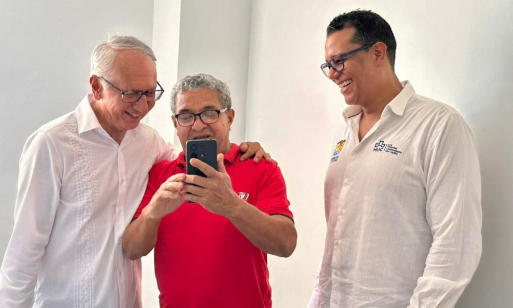 MinSalud anuncia ambulancia, angiógrafo y apoyo a proyectos por $75.000 millones para fortalecer el HUC