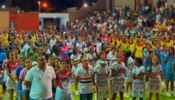 Reciben a más de 500 niñas de todo el país para el primer torneo nacional de fútbol femenino