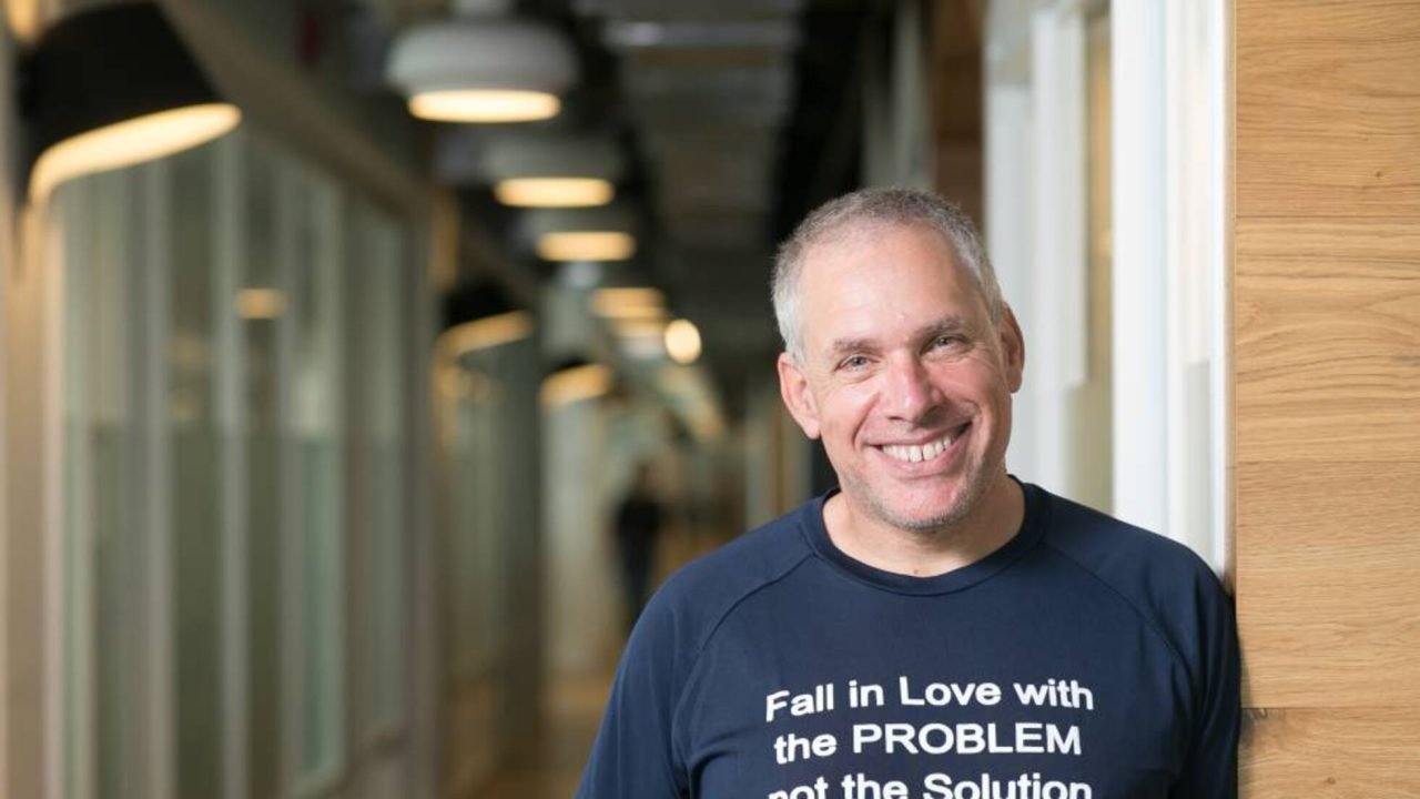 VIZKFPQIDXNSWERDFSHIUYQAWM