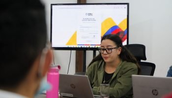 Los colombianos en el exterior conocerán las ventajas, beneficios y recursos deseguridad de este aplicativo aliado de la democracia