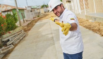 “Por primera vez llega el pavimento a los sectores populares de El Carmen de Bolívar»: gobernador Arana confirma 15 obras para zona rural de los Montes de María