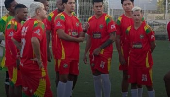 En un duelo de titanes, Cartacho F.C. se mide contra la Selección Colombiana de Creadores de Contenido