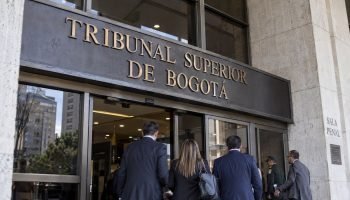 A dos años de la sentencia, Tribunal Superior de Bogotá concluyó que Fiscalía no demostró responsabilidad de Alfonso Hilsaca en ningún delito