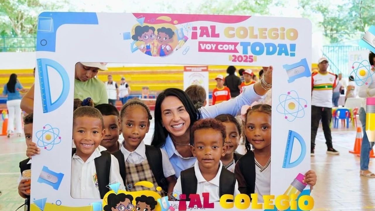b8d4930c-73a9-4325-94f5-fcc41e5915c7