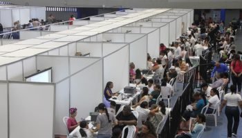 CNE asume control tecnológico de acreditaciones y recibe respaldo internacional