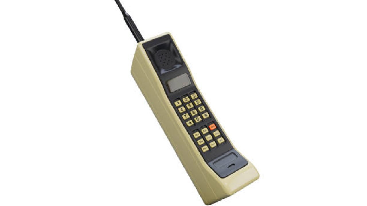 Motorola DynaTAC 8000X Old Mobile. World first mobile phone. Vintage classic mobile phone. 3D Rendered Illustration.