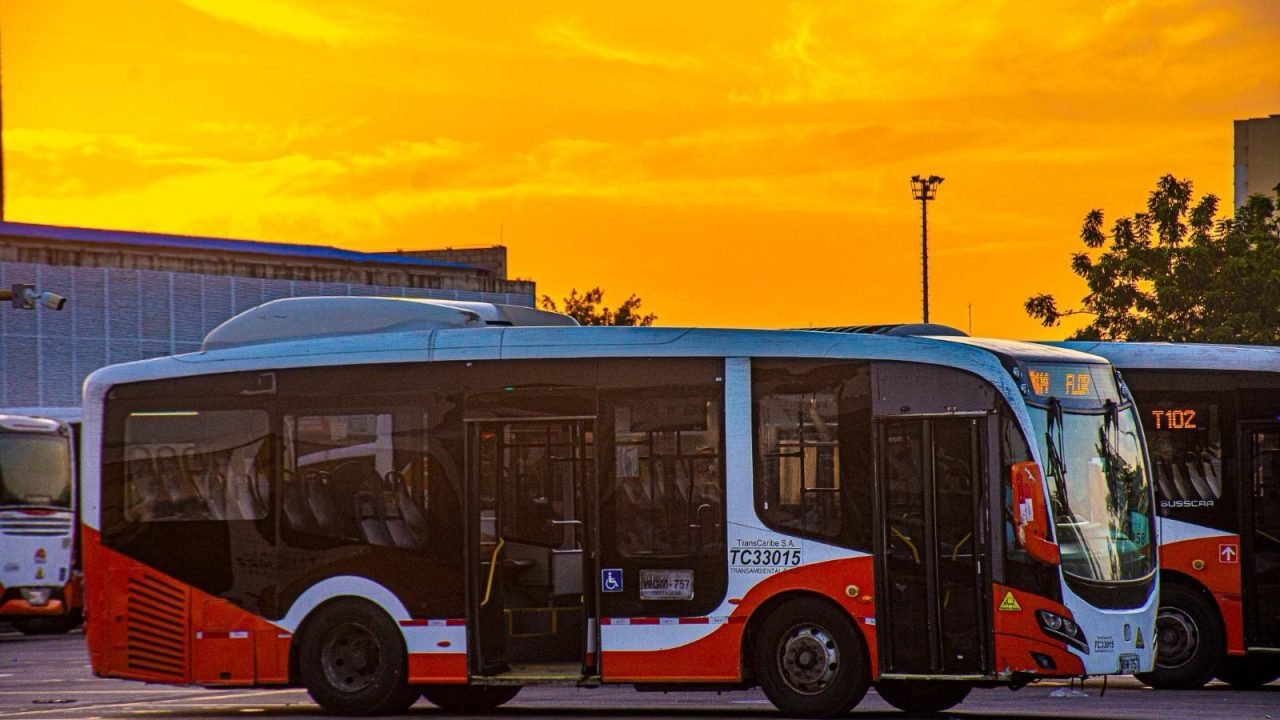 e1721fd2-1bbd-4ced-a0b0-6b8b68fc67ad