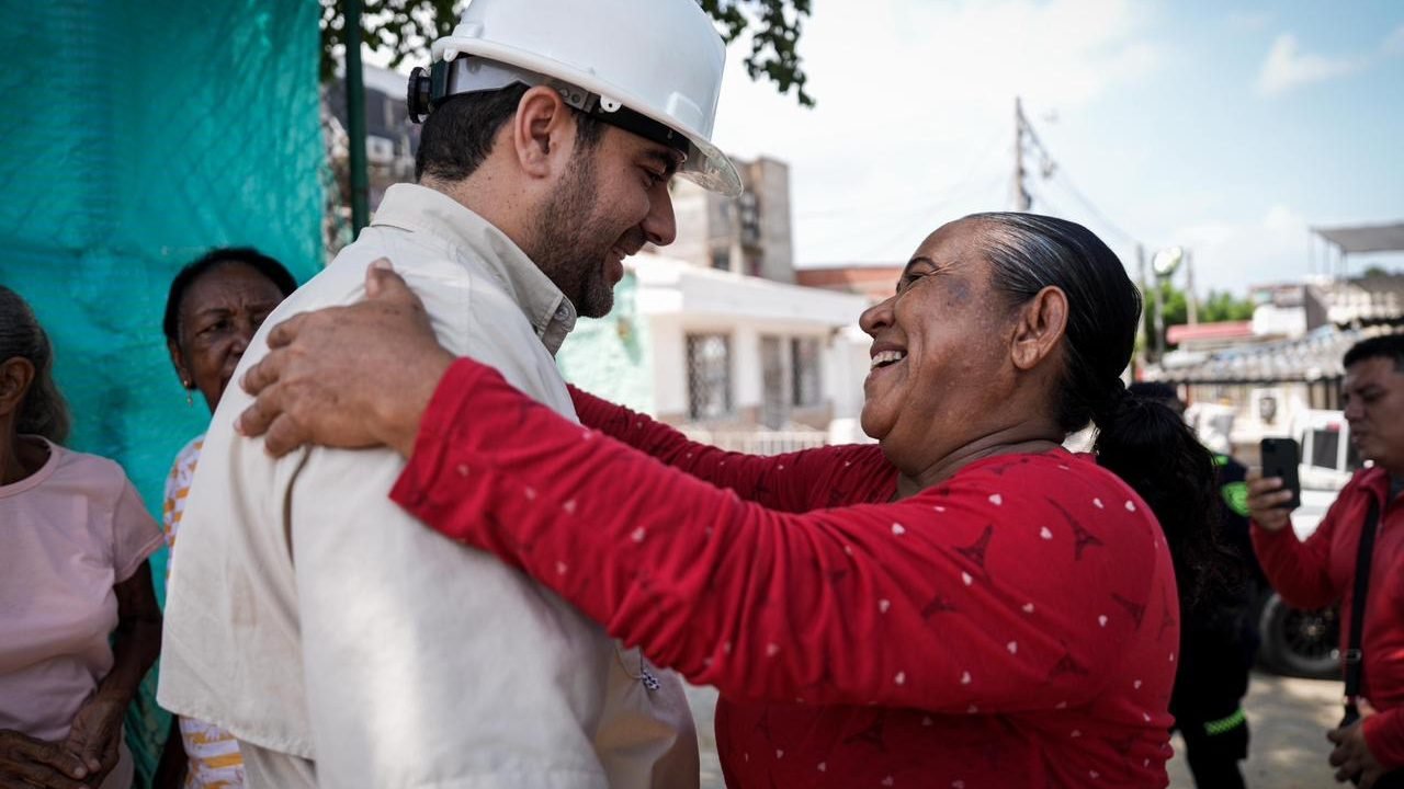 f7bbdcf6-afaa-43ef-93b8-8e7e2d368fd1