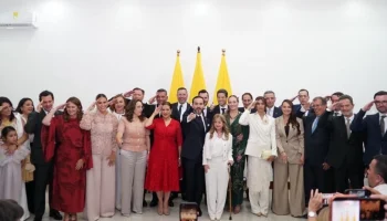 Presidente se irá para Quibdó, Elsa estará en Cali, Lara liderará desde el eje cafetero y la Ministra de salud estará en Chocó: así se repartió el gobierno para atender a la crisis